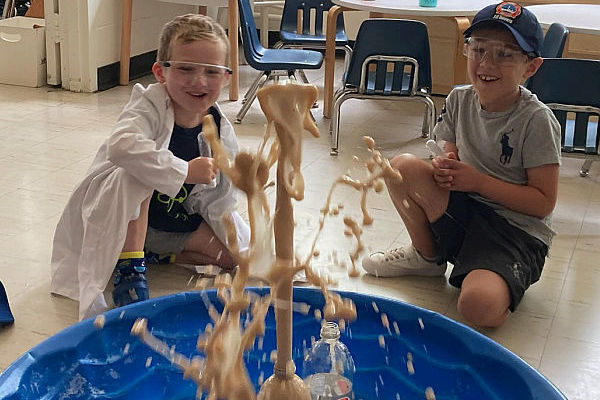 Science Camp 600x400